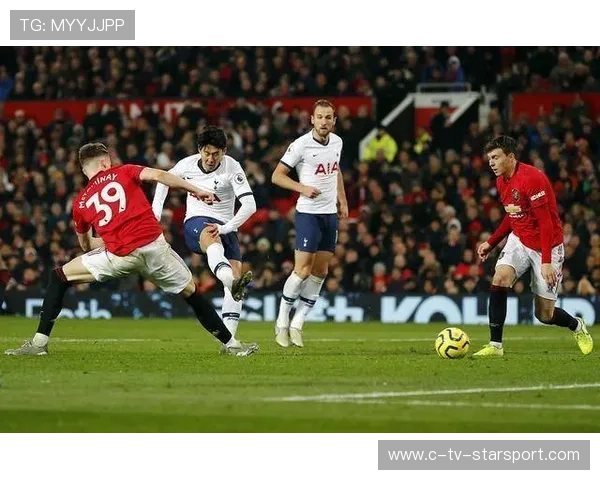 曼联迎接热刺挑战,全员状态火热,备战四强争夺 曼联迎接热刺挑战,全员状态火热,备战四强争夺